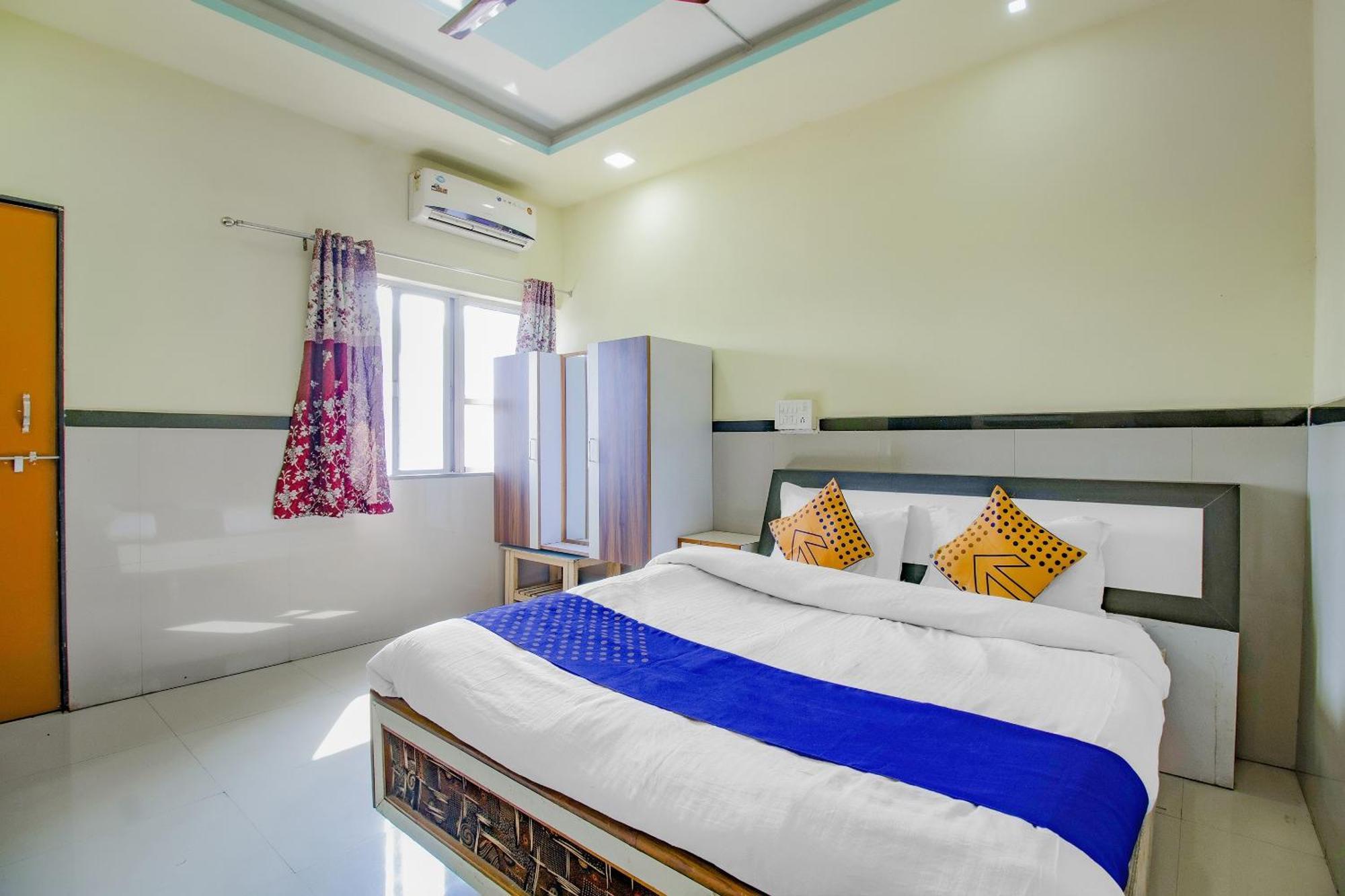 Spot On Indirasagar Executive Hotel Kolhapur Exterior photo
